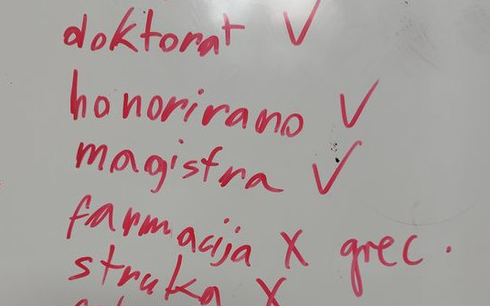 Latinizmi u hrvatskom jeziku