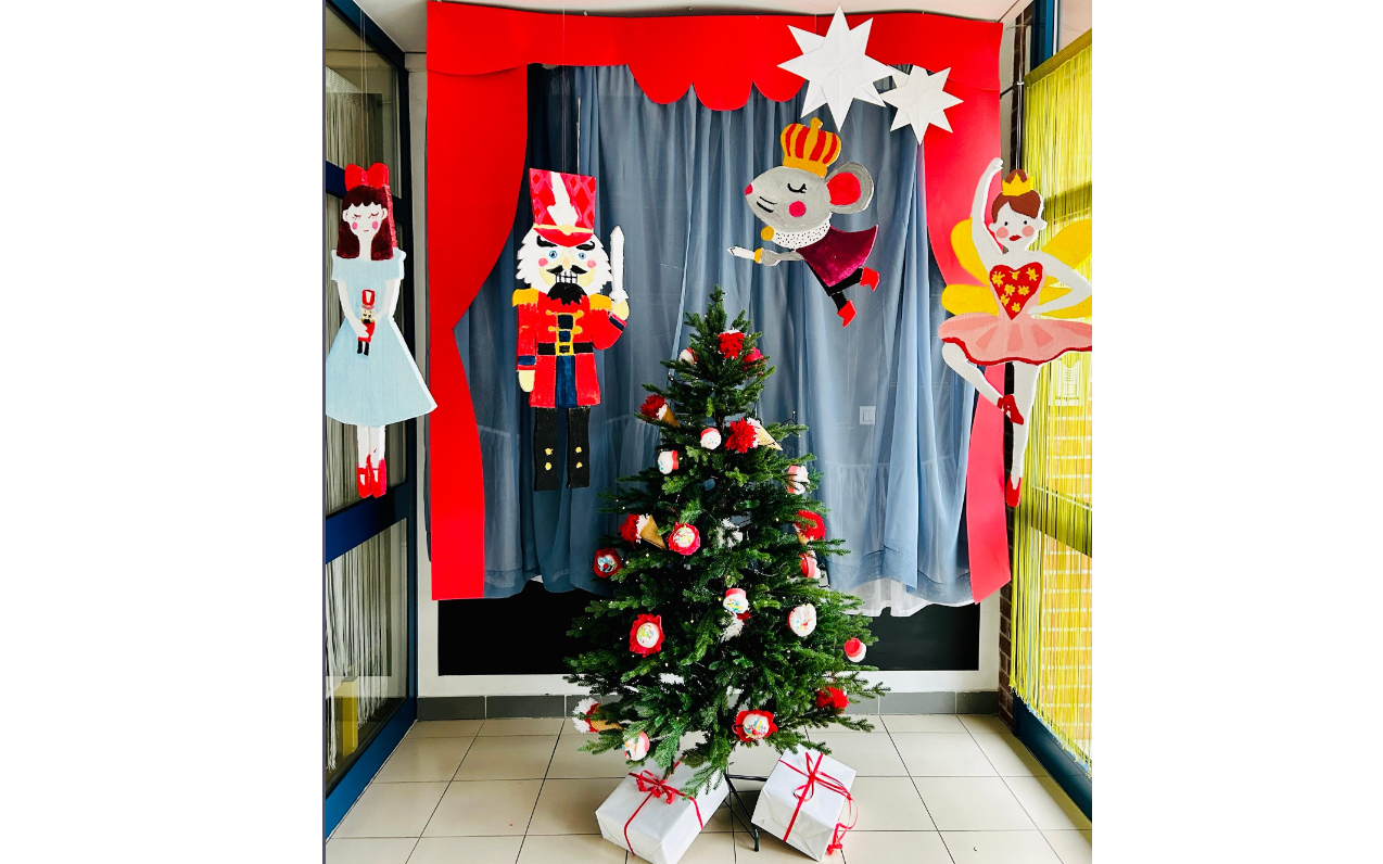 Decorating the School Hallways