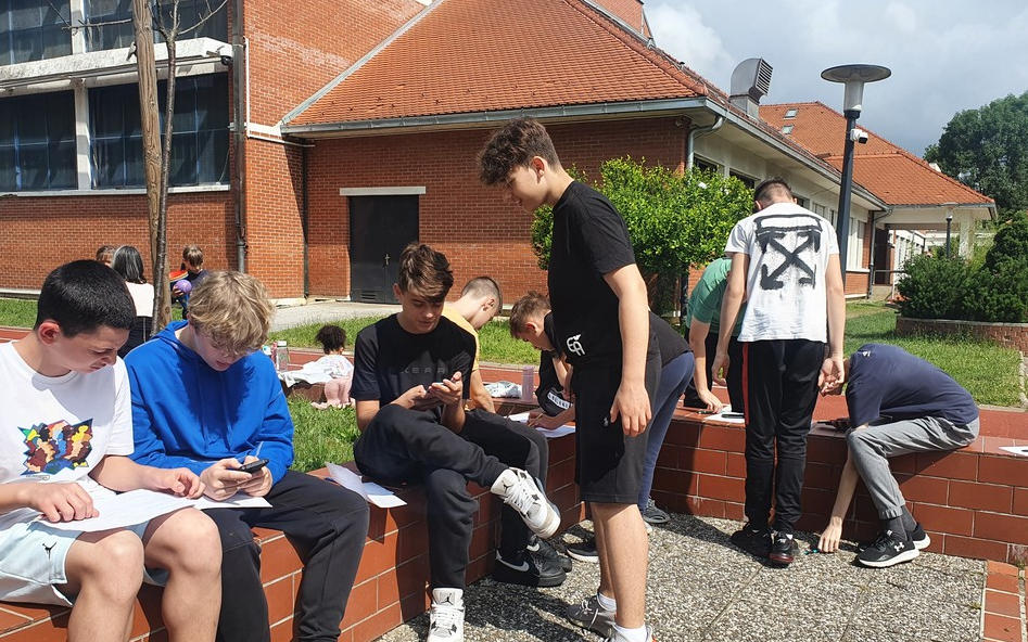 Projekt: Vježbajmo i učimo fiziku